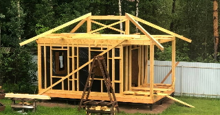 Сарай из бруса 100х100 в Биробиджане - строительство под ключ | Строй-Брб от 41300 руб.